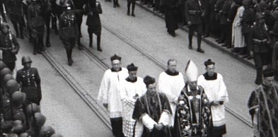 Nieznany film z pogrzebu Marszałka Piłsudskiego odnaleziony po 91 latach