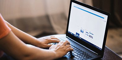 Jak wybrać hosting dla sklepu internetowego z dużym ruchem?