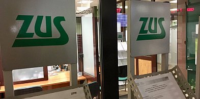 Dostałeś takiego SMS-a z ZUS? Natychmiast zgłoś go pod numer 8080!