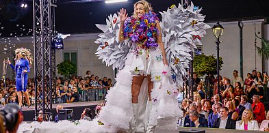 Parada kwiatowa odwołana! -70643