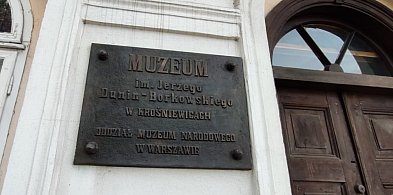 Święto Kolekcjonerów w Krośniewicach: Zaniepokojenie regionalistów rośnie-70686