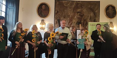 Starosta Kutnowski przyznał nagrody nauczycielom i dyrektorowi-71391