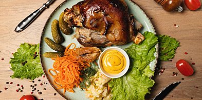 Restauracja Retro serwuje lunche! Zadzwoń już od 12.00-71481