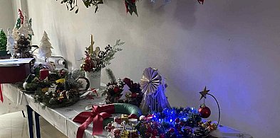 Świąteczny mikołajkowy Kiermasz w Policealnej Szkole Awangarda-72621