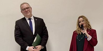 Katarzyna Erdman: Teraz co sesja będzie uchwała o moim wynagrodzeniu bez widełek-72840