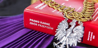 Poszukiwany wpadł z narkotykami podczas kontroli drogowej-73060