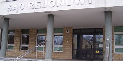 P.K. znieważył grób rodziny posła T. Woźniaka. Dziś odpowie przed sądem-73462