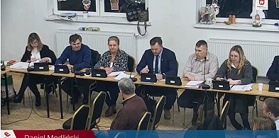 Tu etacik, tam etacik i oby się kręciło. W Krośniewicach trzeba zacisnąć pasa