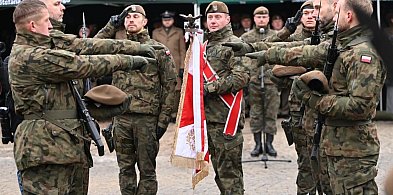Uroczyste przekazanie dowodzenia i przysięga nowych żołnierzy