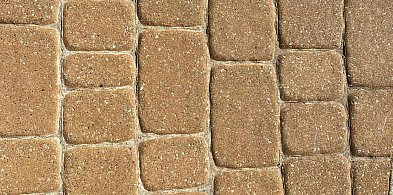 Są chętni na przebudowę chodnika przy Oporowskiej w Kutnie