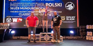 Kacper Pawłowski z "Grabskiego" z dwoma złotymi medalami i rekordem Polski-72065