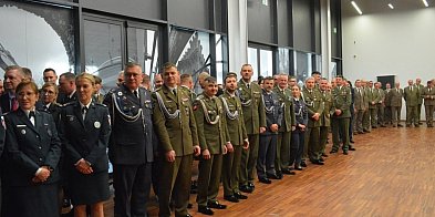 Wigilia służb mundurowych w Łodzi z udziałem żołnierzy-72879