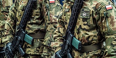 Uwaga! Kolumny wojskowe na drogach w Łódzkiem