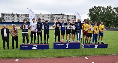 Finał Wojewódzki Festiwalu Sztafet na kutnowskim stadionie