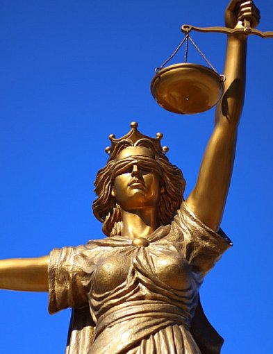 Z kutnowskiej wokandy: Łódzki Kurator Oświaty wygrywa z byłą dyrektor delegatury