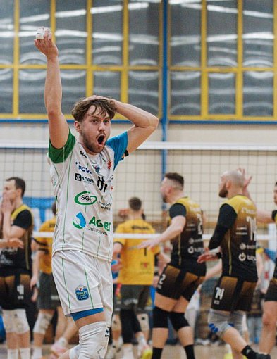 Siatkarski thriller w Żychlinie! Volley Żychlin o krok bliżej awansu