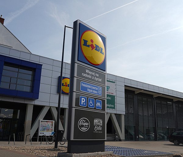 Lidl wycofuje popularne mięso. GIS wykrył niebezpieczne skażenie-72111