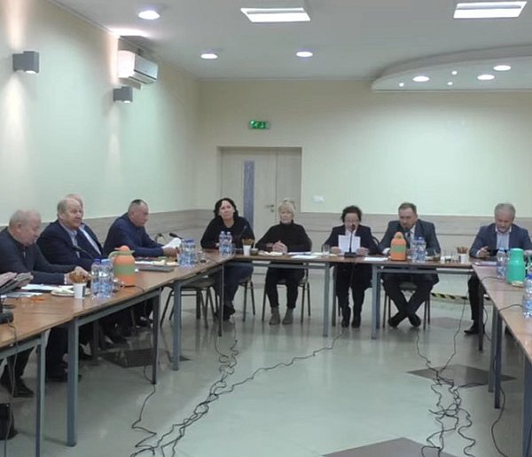 Dąbrowice: Radni będą dyskutować o podatkach?-72104