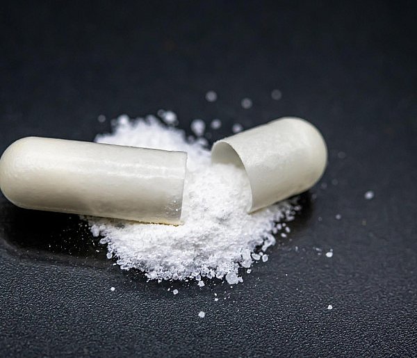 Salmonella w popularnym suplemencie. „Nie należy spożywać”-72228