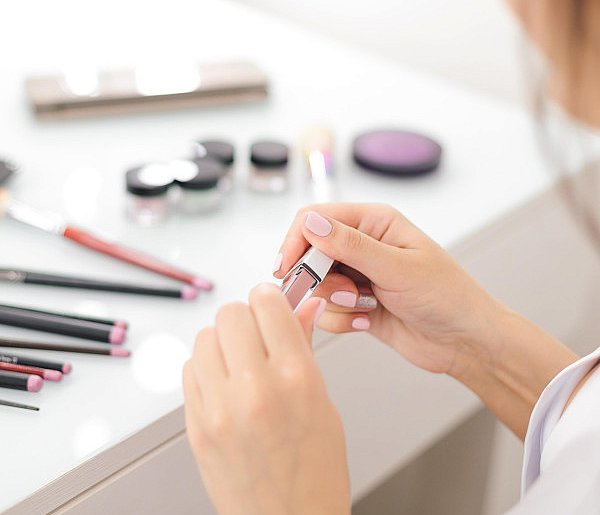 Nie używaj tych kosmetyków. GIS ostrzega przed produktami-72440