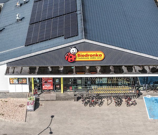 Biedronka zapłaci potężną karę. Sieć kusiła niejasną promocją-72469