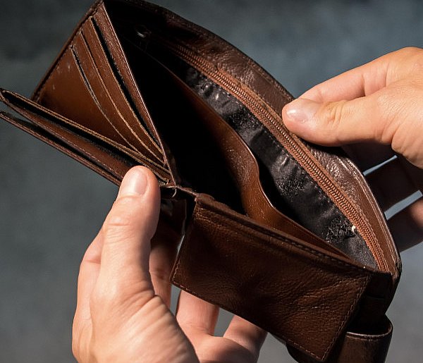 Twój przelew może "utknąć" na 5 dni. Lepiej sprawdź, zanim go wyślesz-72880