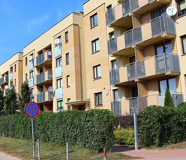 Kto zapłaci za remont balkonu? Rząd chce wreszcie to uporządkować-73419