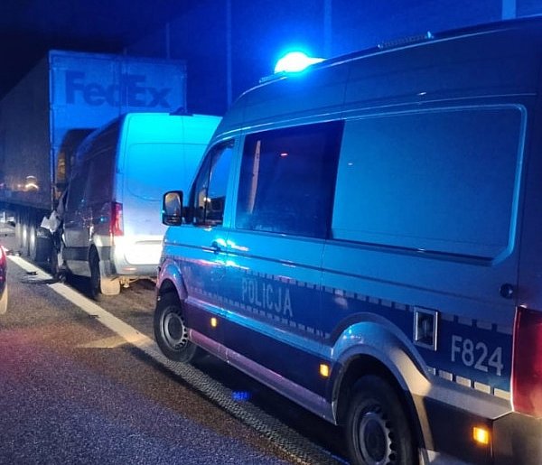 Tragiczny wypadek na A1 pod Kutnem. Jedna ofiara śmiertelna!