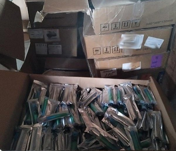 Łódzka KAS przejęła ponad 223 tys. sztuk nielegalnych e-papierosów