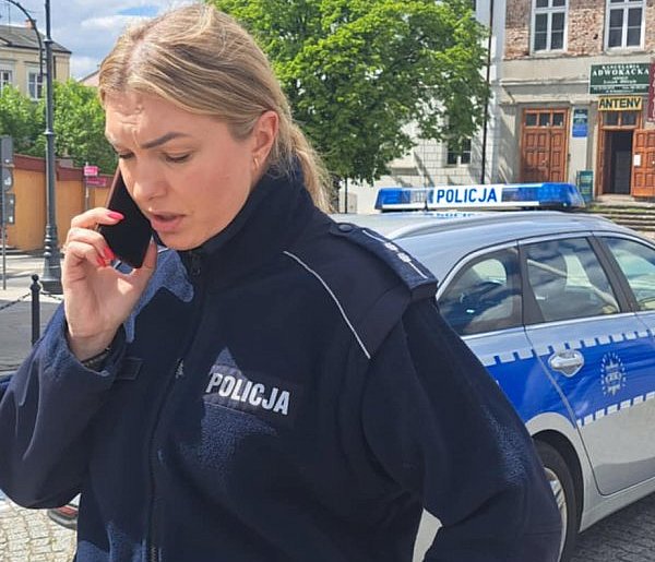 5 kolizji, 3 kierowców na podwójnym gazie i 81 z przekroczeniem prędkości