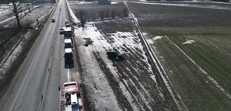 Tragiczny wypadek na DK91. Nie żyje 19-latka, dwie osoby ranne