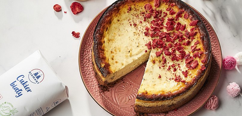 Sernik na palonym maśle – aromatyczna kropka nad i karnawału