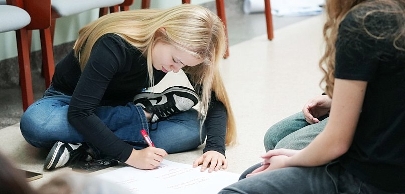 Nie musisz radzić sobie sam. Bezpłatne konsultacje psychologiczne