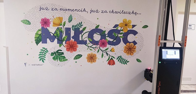 Drukarka ścienna – nowy kierunek w branży wykończeń i szansa dla przedsiębiorców