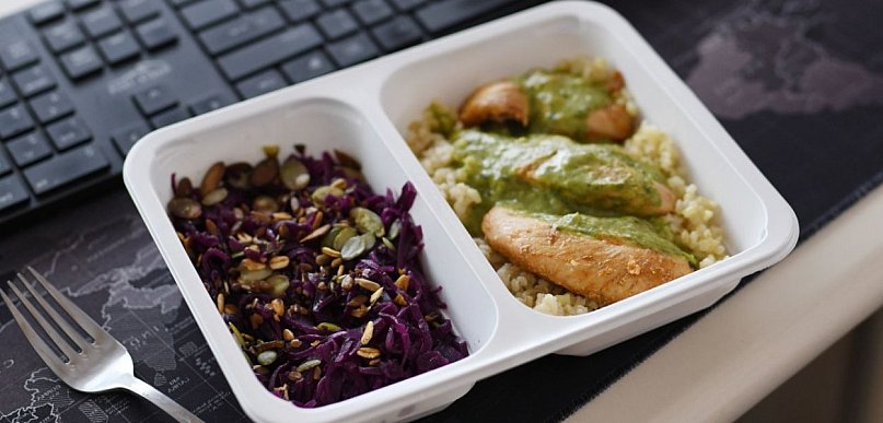 Dieta pudełkowa – idealne rozwiązanie dla osób na home office