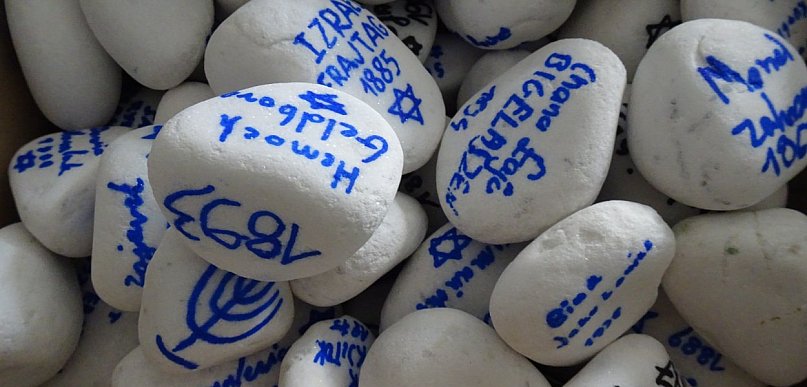 Kamienie wołać będą - to miejsce to cmentarz!