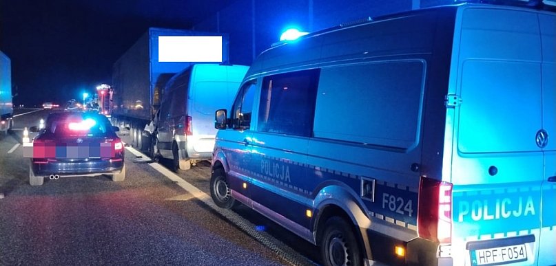 Tragiczny wypadek na A1 pod Kutnem. Jedna ofiara śmiertelna!