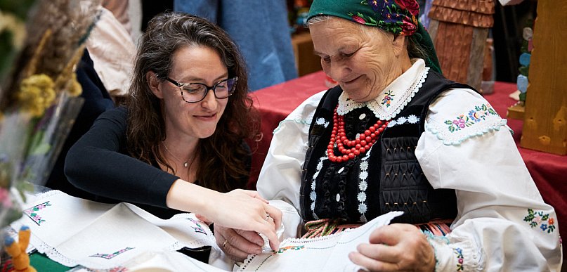 Będzie świątecznie i kolorowo. Zapraszamy na Wielkanocny Kiermasz Sztuki Ludowej i