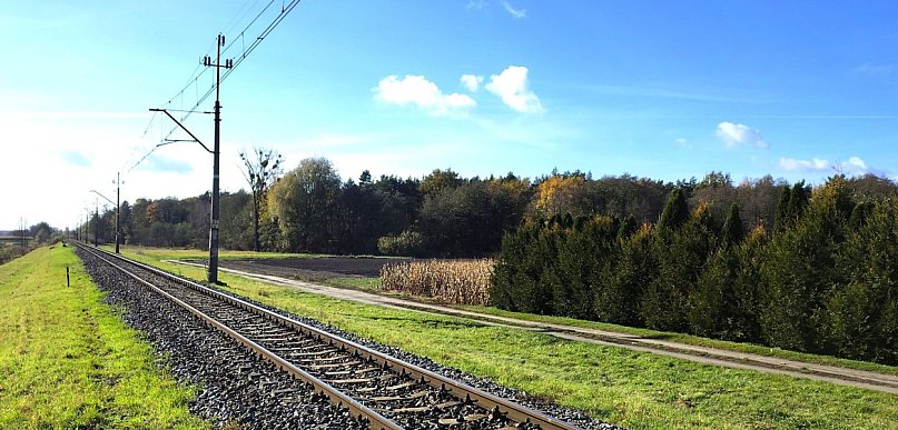 Szybsze pociągi i wygodniejsze perony na trasie Łódź – Kutno