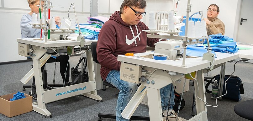 Blisko 30 mln zł wsparcia dla osób z niepełnosprawnościami