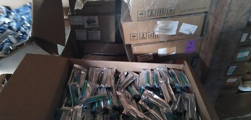 Łódzka KAS przejęła ponad 223 tys. sztuk nielegalnych e-papierosów