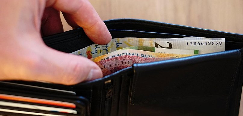 Czym jest WIBOR i jak wpływa na wysokość raty kredytu?