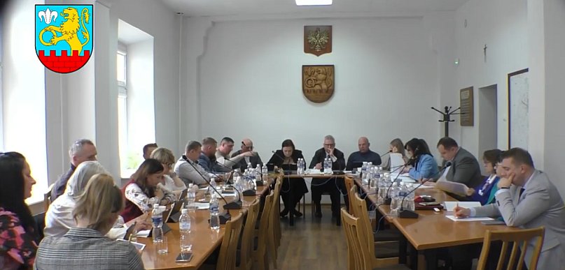 Trwają obrady radnych gminnych