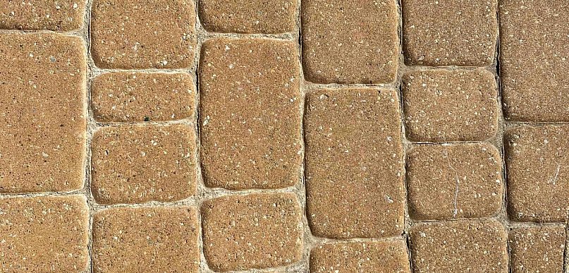 Od 14 maja nie można parkować samochodów przy Oporowskiej 22a