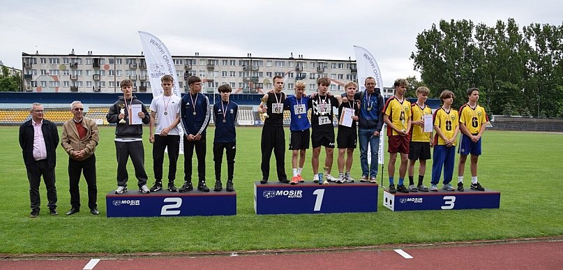 Finał Wojewódzki Festiwalu Sztafet na kutnowskim stadionie