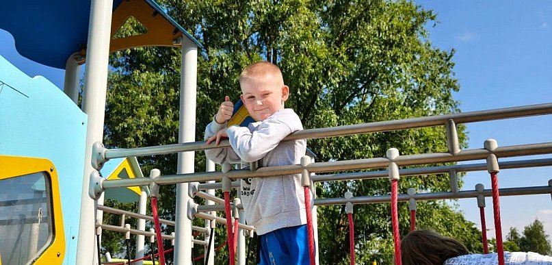 Stowarzyszenie TACY JAK WY realizuje projekt Razem dla dzieci i rodziców