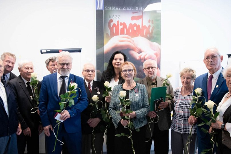 Członkowie Związku Sybiraków z Kutna odznaczeni