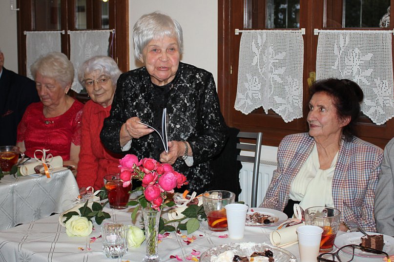 Ich młodość zatrzymała się na 80.