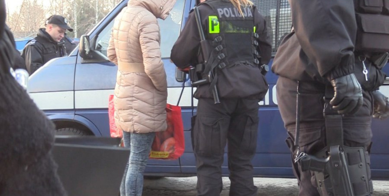 Kutno: 37 oskarżonych o udział w grupie przestępczej i oszustwa 