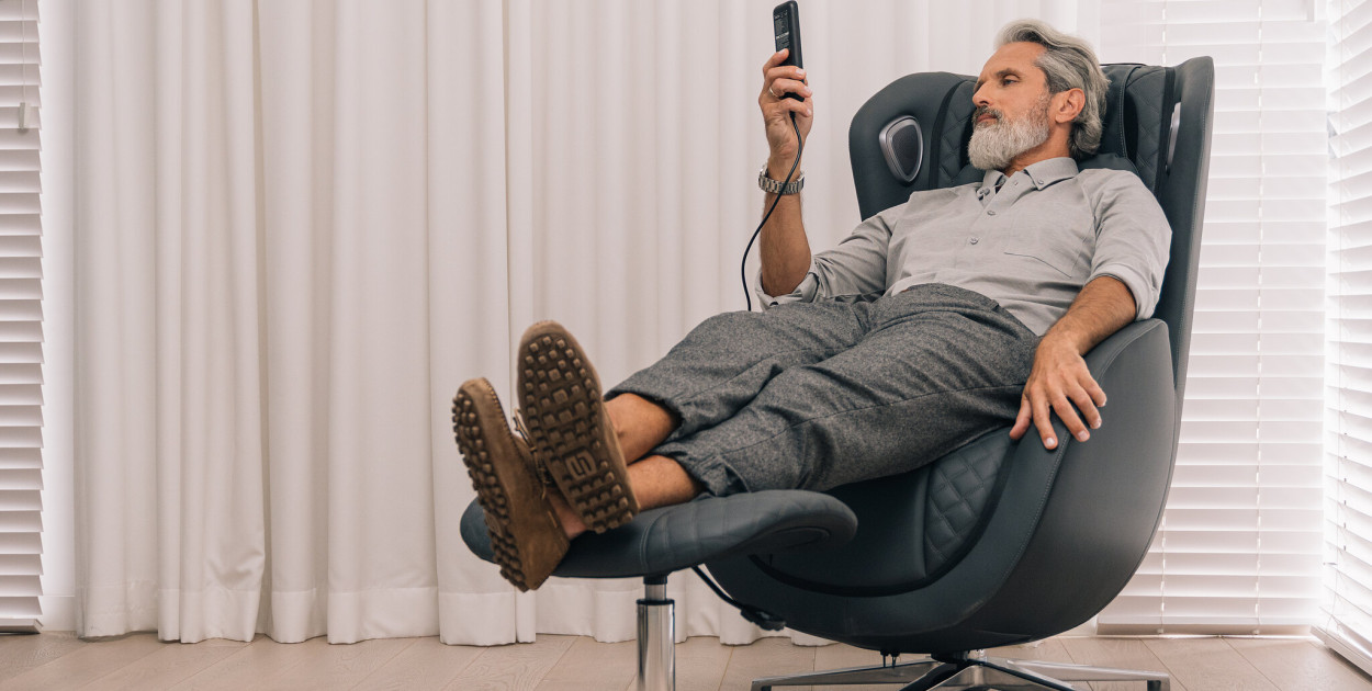 Jak zadbać o zdrowie kręgosłupa w domu? Rola foteli masujących w profilaktyce bólu